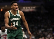 Leisu- 里弗斯雄鹿主帅上任反转事件 