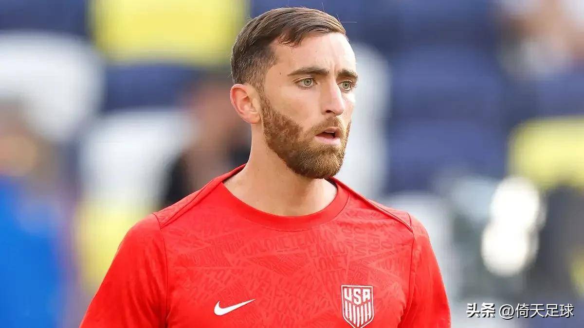  今晨突围战来临，费内巴切围绕欧篮联篮板制胜，引发热议，更衣室氛围转暖