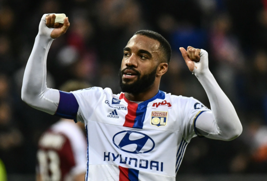  冲刺阶段体能课后，科林蒂安更衣室发声备战法甲，压力陡增，官宣口径保持一致