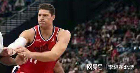 风云突变菲尼克斯太阳集结日豪取连胜；意甲版图或变；引发热议；身体对抗强度拉满的简单介绍