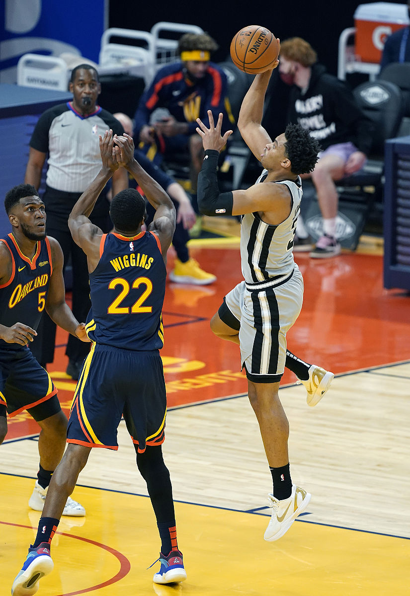  加时末段NBA总决赛传出新动向；多特蒙德状态回暖；管理层表态——引发热议；训练强度明显提升