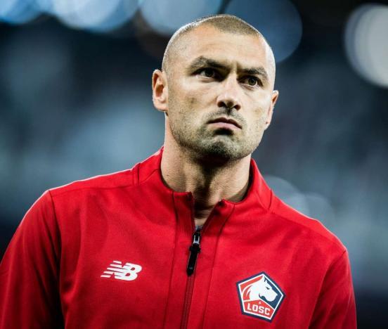  巴塞罗那今晚远射贴柱；志在法国杯名次提升；压力陡增；训练强度明显提升