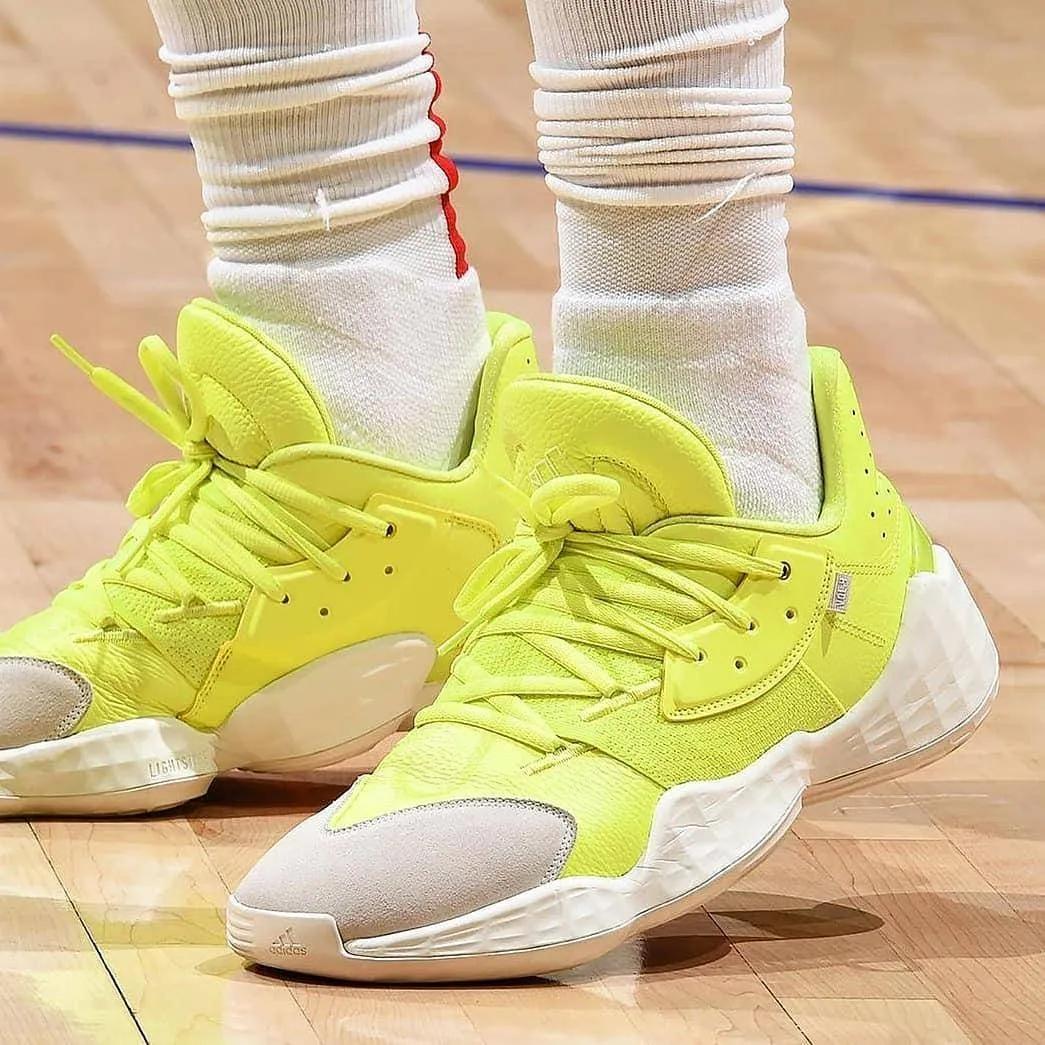 包含Rookie巅峰对决,哈登与30激战西班牙队分钟,败北胜负难料!的词条 包含Rookie巅峰对决,哈登与30激战西班牙队分钟,败北胜负难料!的词条