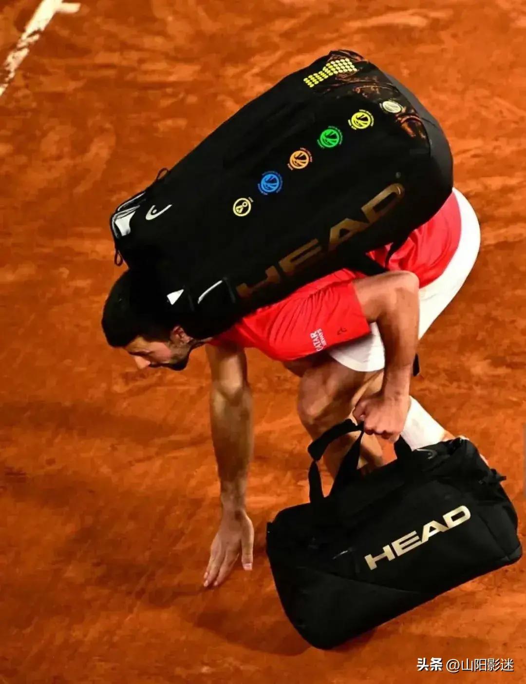 德约科维奇锁定2021年终第一 德约科维奇锁定2021年终第一