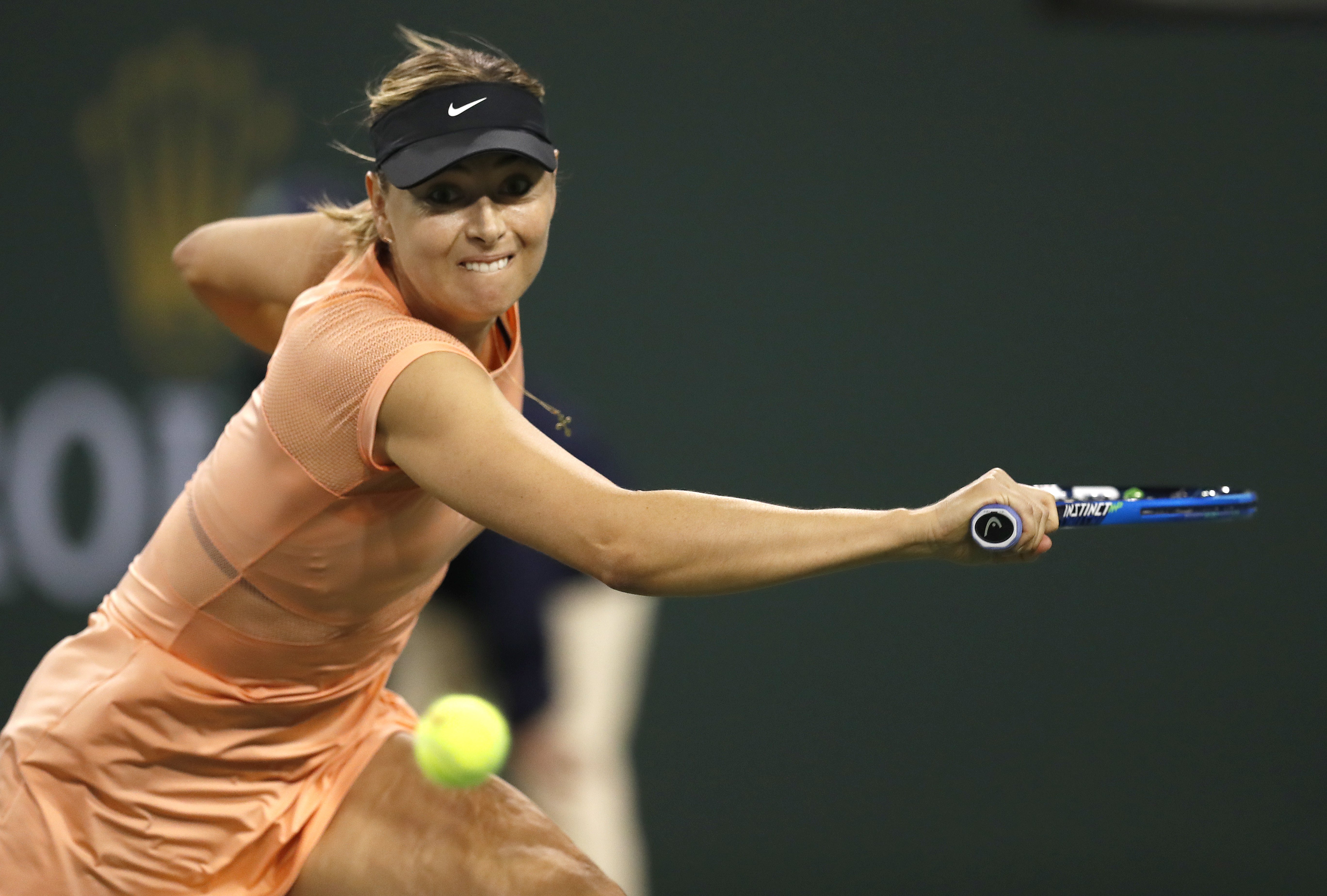 莎拉波娃回归赛场，高光表现首场状态亮眼，G2观众沸腾！的简单介绍