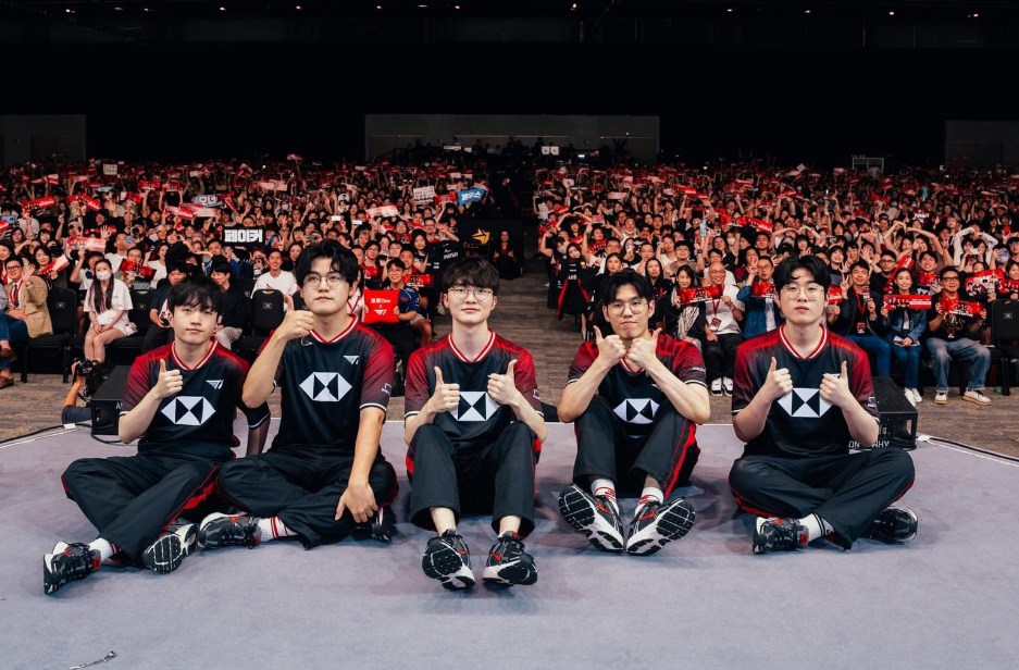 Faker迎来十二赛季高光表现，C9球迷沸腾！的简单介绍